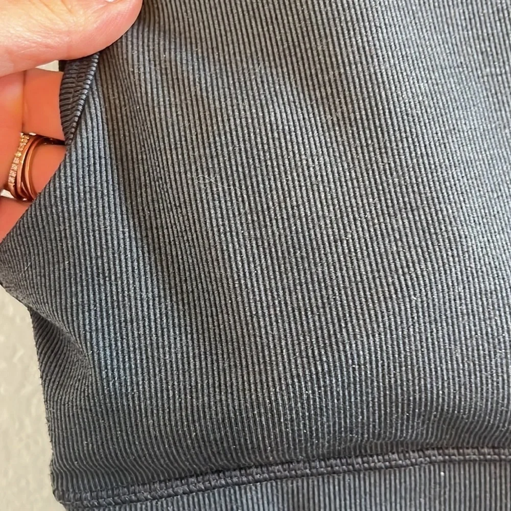 Gaiam Sports Bra Ribbed size small - Picture 4 of 6